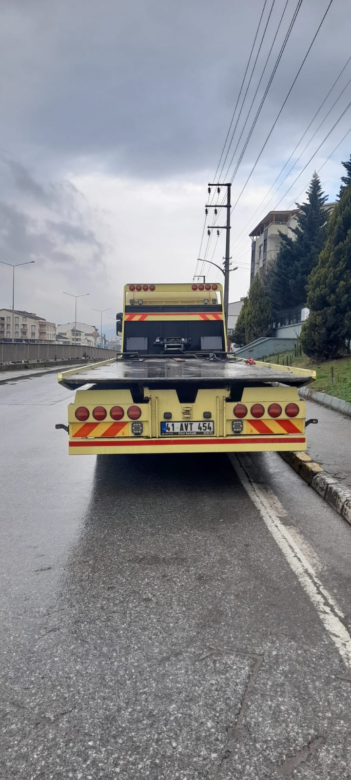 Yol kenarında acil müdahale